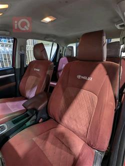 تويوتا هايلوكس